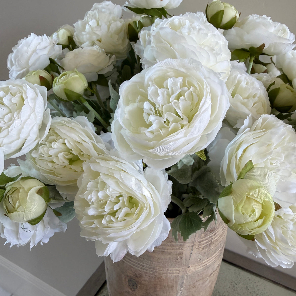 Bouquets & Bundles