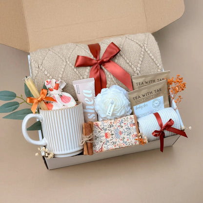 Cozy Fall Comfort Women's Gift Basket Set