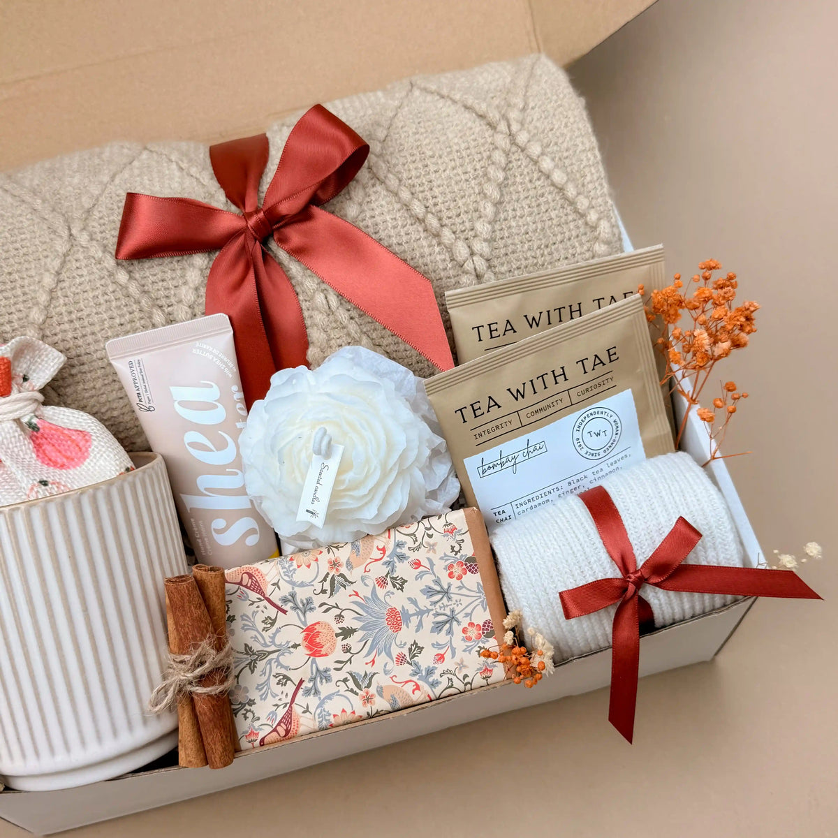 Cozy Fall Comfort Women's Gift Basket Set