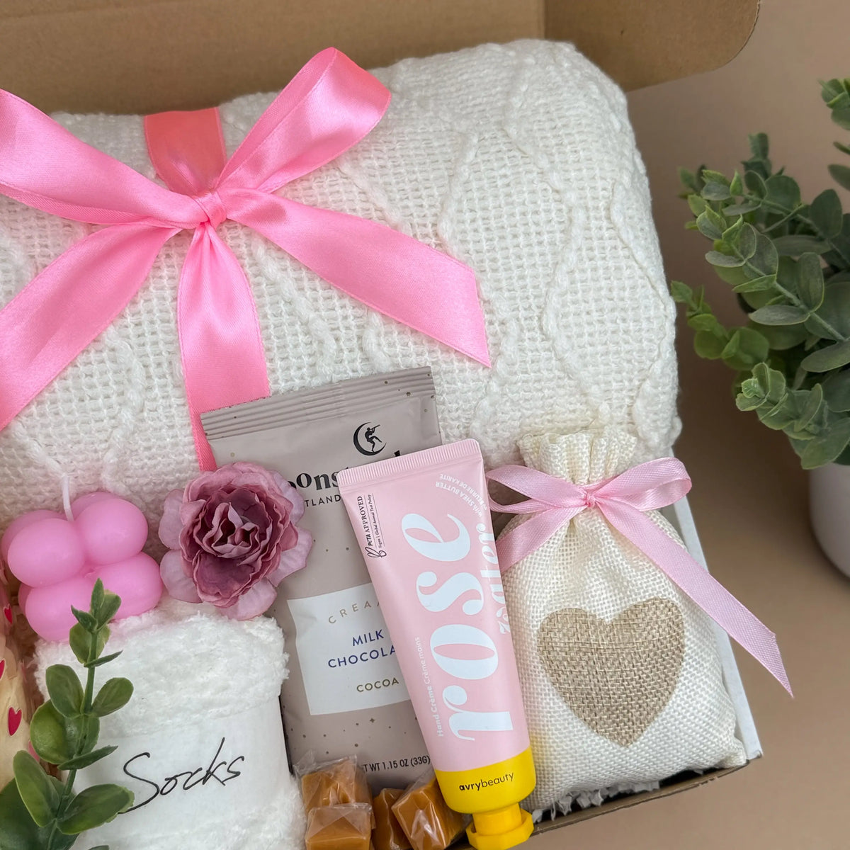 Plush Throw Blanket Gift Box