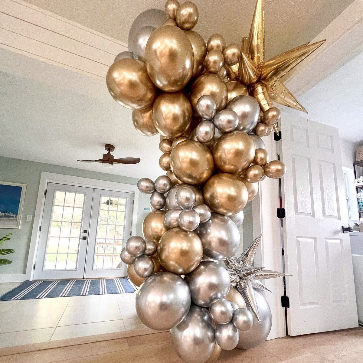 Classic Glitz & Glam Silver & Gold Balloon Arch – 8ft
