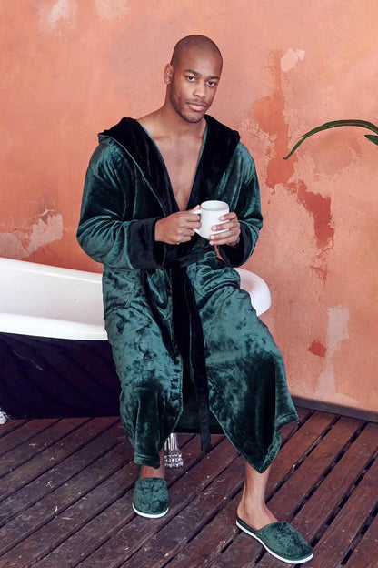 Men’s Robe with Hood – Ultra-Soft Plush Comfort for Everyday Use